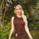 Profil Emma Roberts